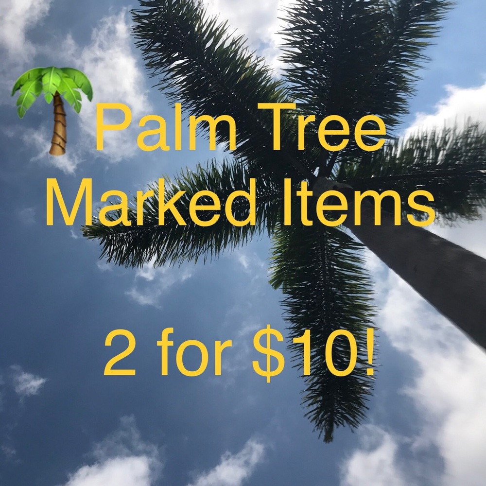 SALE‼️Bundle 2 palm tree marked items for $10
